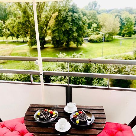 Apartment With National Stadion View, Free Parking Warsawa Bagian luar foto